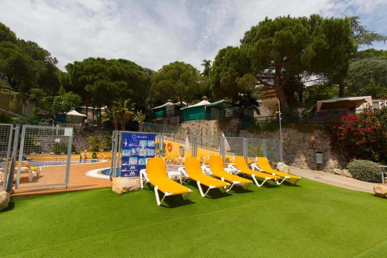 Camping Bungalows El Far Calella Esterno foto