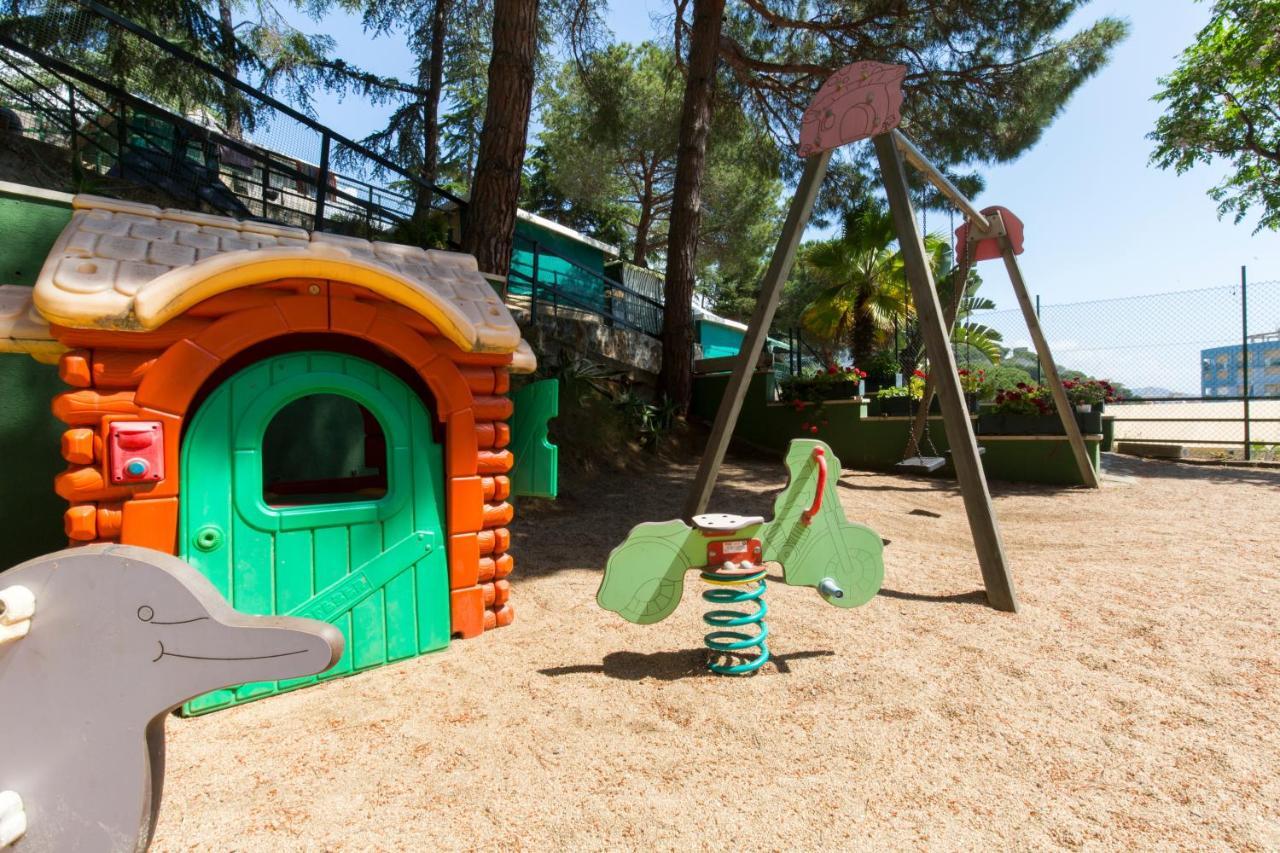 Camping Bungalows El Far Calella Esterno foto